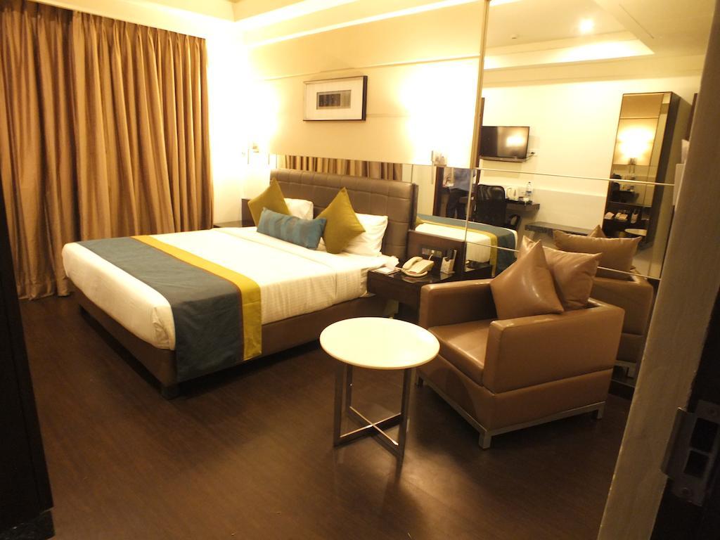 Hotel Regalia Τιρουπάτι Εξωτερικό φωτογραφία