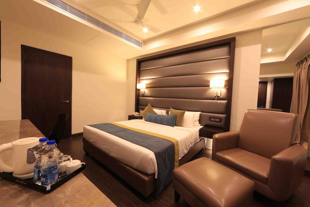 Hotel Regalia Τιρουπάτι Εξωτερικό φωτογραφία